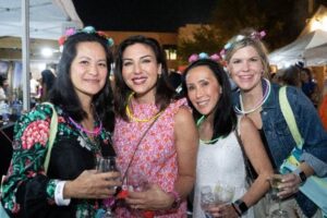 Katy Sip n Stroll - Lets Glow Edition